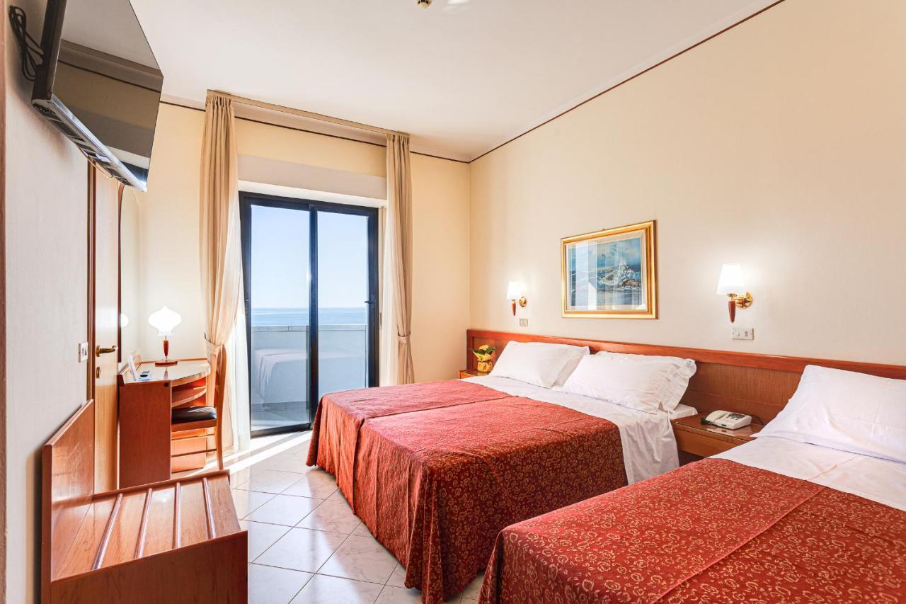 מילאנו מריטימה Hotel Delle Nazioni מראה חיצוני תמונה
