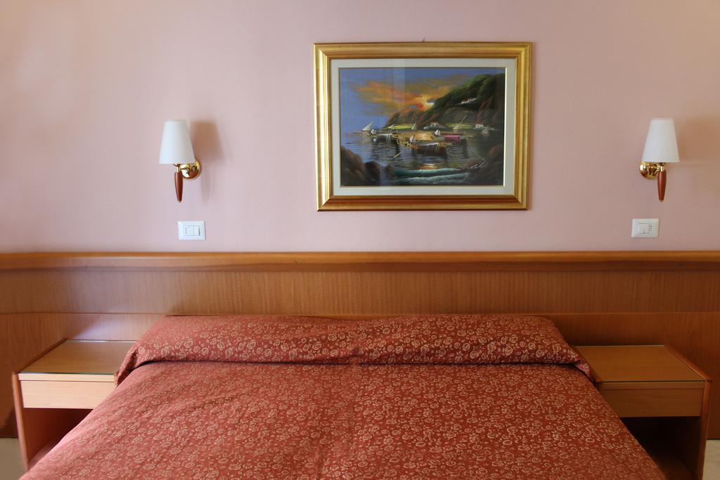מילאנו מריטימה Hotel Delle Nazioni מראה חיצוני תמונה