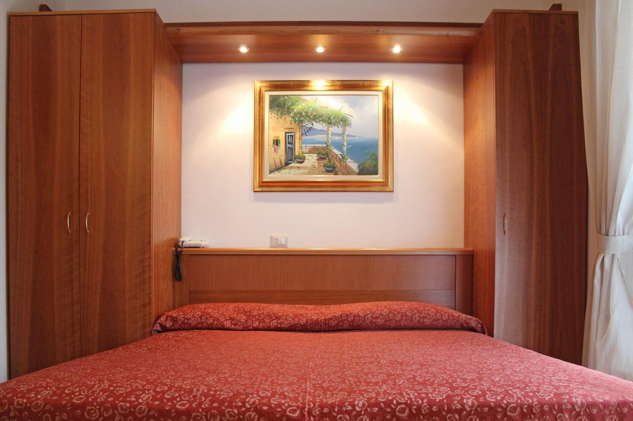 מילאנו מריטימה Hotel Delle Nazioni מראה חיצוני תמונה